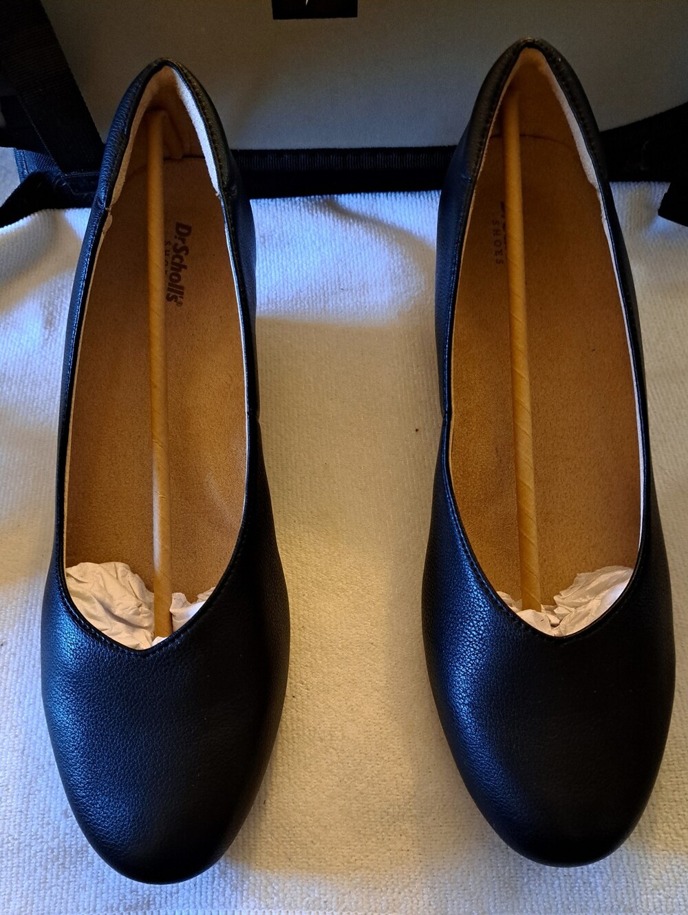 DR SCHOLLS black pump BRAND NEW with odor control SIZE 11